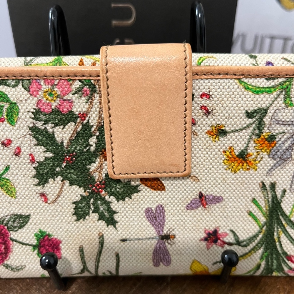Gucci Floral Beige and Tan Wallet - Picture 4 of 9